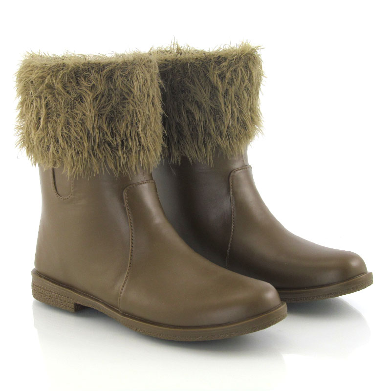 fur lined rubber boots